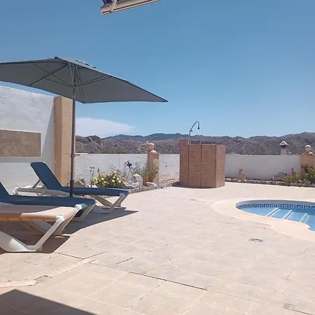 Bonita Casita Luz Del Sol Arboleas